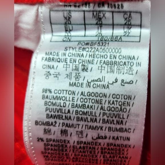 Guess Super Short Red Jean Shorts Juniors Size 25 - Picture 4 of 10